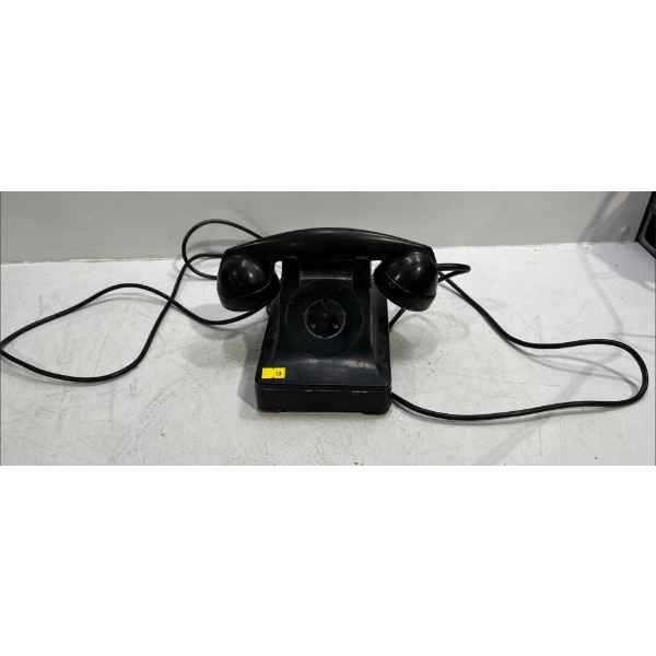 Vintage Northern Electric Rotary Tabletop Telephone (dial missing)