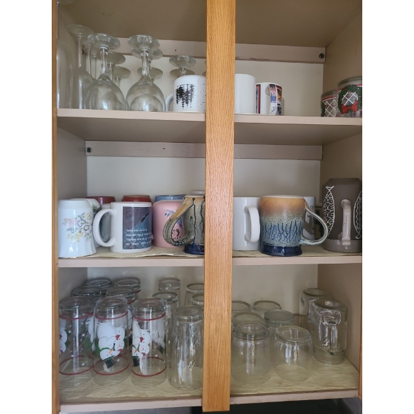 Large Variety of Drinking Glasses, Mugs & Wine Glasses