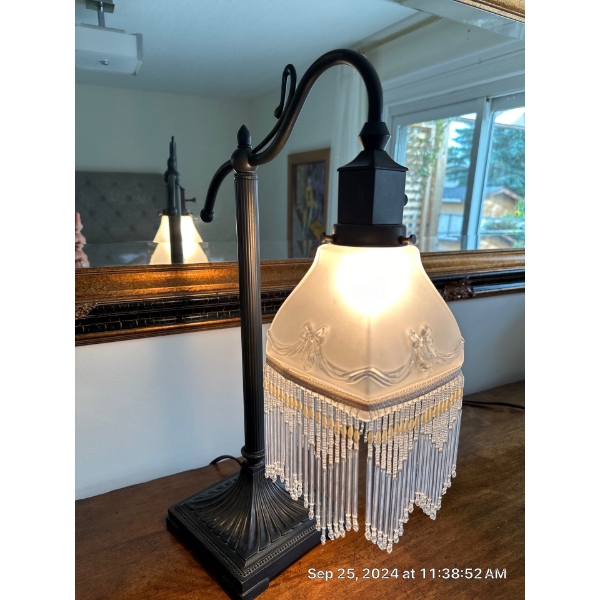 Art Deco Style Lamp - 21T 