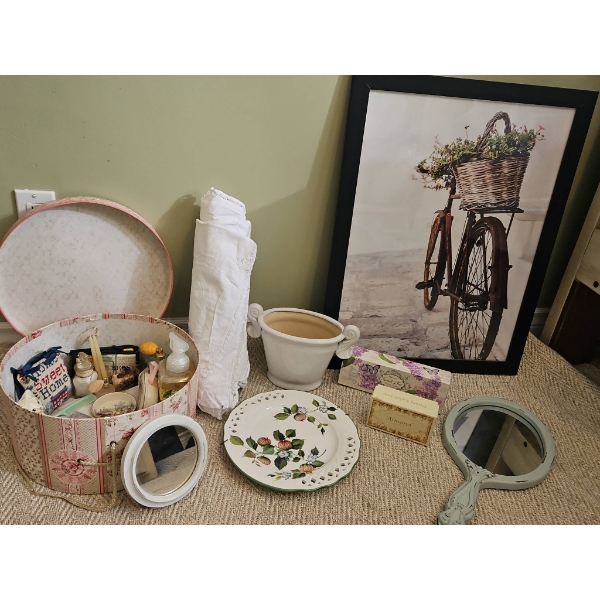 Decorative Bath Lot With Brunelli Italian Plate, Mirrors, Soaps and Accessories