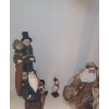 Image 9 : 7 1/2 Foot Christmas Tree, Pre-lit Mini Tree, Figurines, Ornaments, Lights, Floral Basket & more