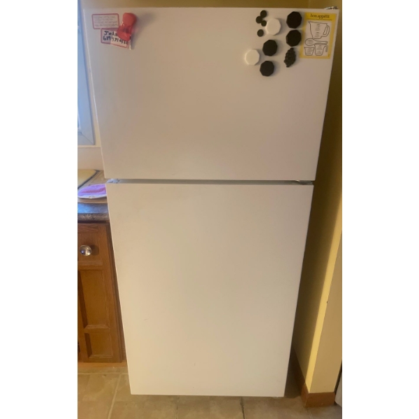 Vintage MAYTAG Fridge / Freezer 