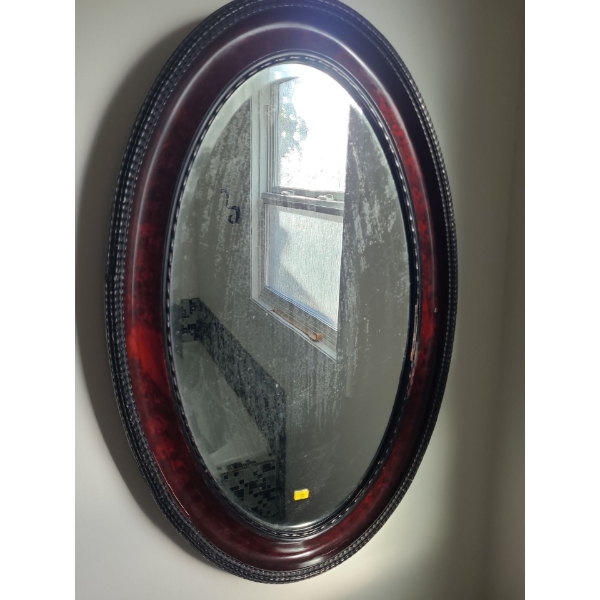 Victorian Beveled Mirror Made Of Mahogany - 20W, 31T 