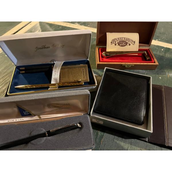 high quality pens, wallet and razor.