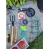 Image 6 : Green Thumb Goodies - Garden Spikes Wasp Traps Planters Tools & More