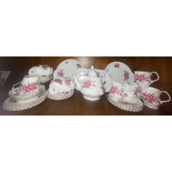 Royal Albert Bone China England "Prarie Rose" Variety of Pieces Cups, Saucers,  Serving Plates, Crea