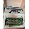 Image 4 : Vintage Typewriters
