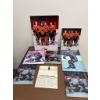 Image 5 : Hockey Memorabilia Featuring Team Photos and Article