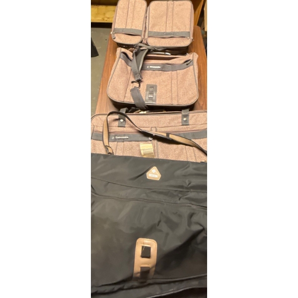 Vintage Samsonite Luggage Set of 4 Large Totes 