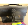 Image 4 :  leather bound, vintage wheel kits amazing leather briefcase in very good condition and to do it you