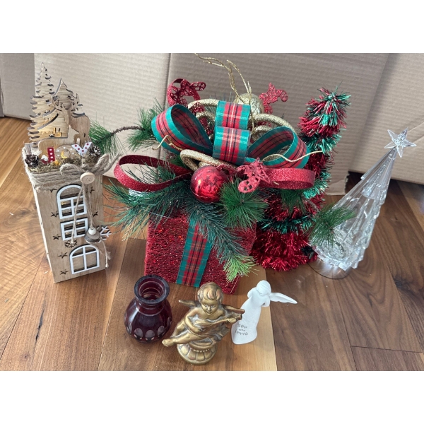 Seasonal Assortment - Ruby Red Vase 5T w/ Holiday Decor & More