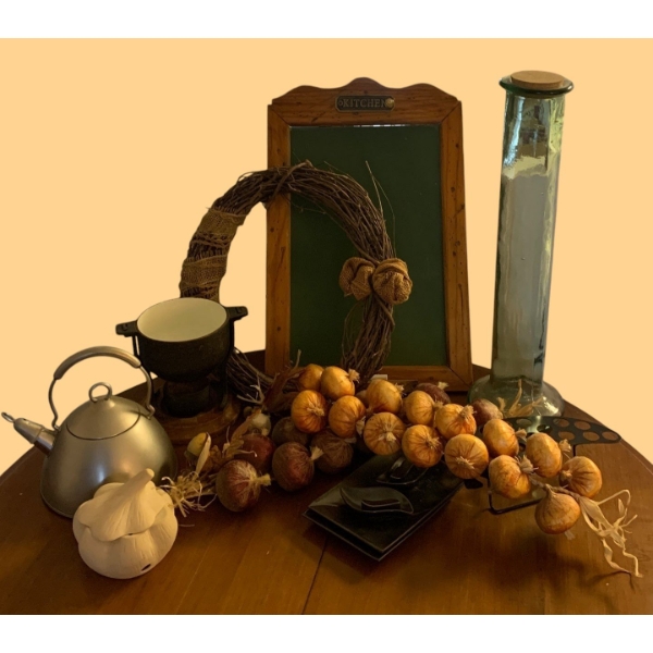 Kitchen Collectables - Chalkboard Cast Iron Cauldron Sushi Plates & More