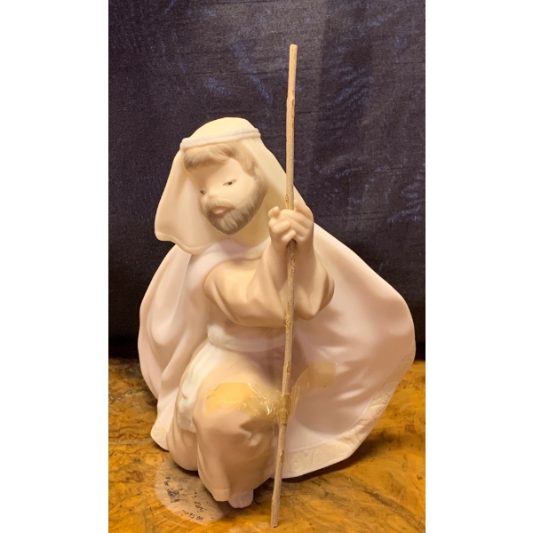 Golden Memories (Lladro Family of Products) St. Joseph Figurine - 6T 