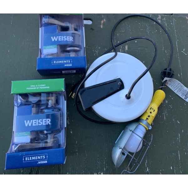 New Weiser Lever Locks w/ Retractable Work Light & Power Source 