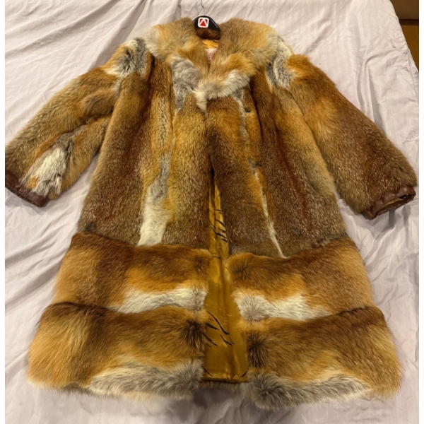Vintage Red Fox Fur Overcoat Size Small - Immaculately Maintained 