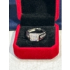 Image 3 : 1ct Round Moissanite with 38 Cubic Zirconium Chips Set in Sterling Silver Ring