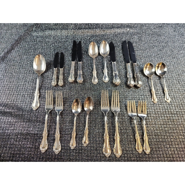 International Sterling Silver Flatware Set - Joan Of Arc (1.00 lbs total ) #2