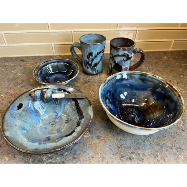 Eileen Purdey Pottery epp Rocky Mountain House AB 5 piece assortment of 2 bowls 2 mugs & square dish