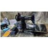 Image 15 : Portable Singer 222K Sewing Machine with Accessories and Carry Case