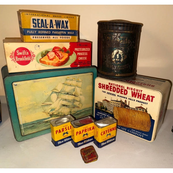 Vintage Kitchen Collectibles & Tins