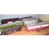 Image 3 : Various Railcars, Small Box of Parts, Small Metal Locomotive & Asst Open Cargo Cars
