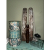 Image 4 : Decorative Lot: Patterned Boxes, Wooden Planks, Wire Basket, and Pillar