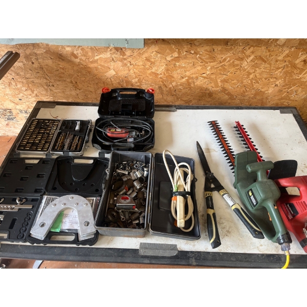 Black & Decker and Ryobi routers with a router tool kit to do names on boards