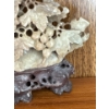 Image 3 : Soapstone Grapevine Sculpture On Rosewood Base 6L - Metamorphic Stone 