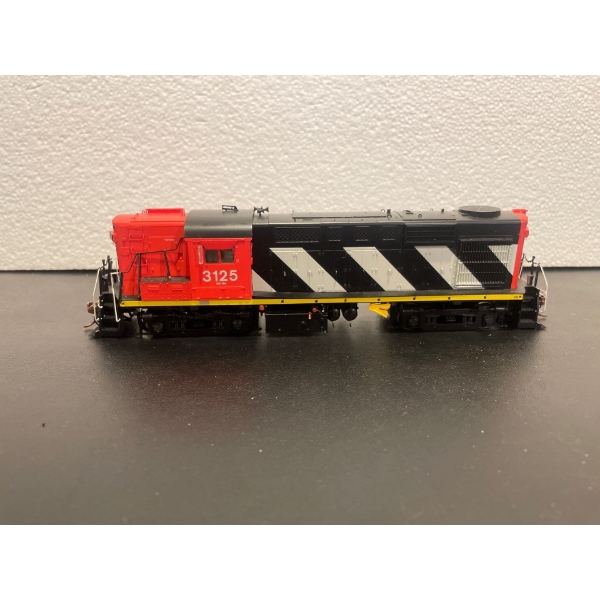 'Rapidoll' CN Model Engine 3125 7L &  'Bowser' CN Model Engine 9168 7L