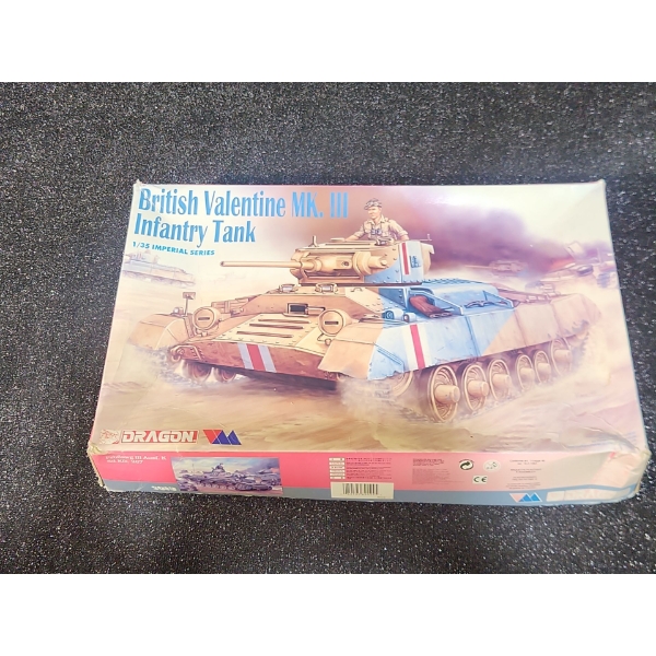 1996 British Valentine Mk. III Infantry Tank Model Kit 4182
