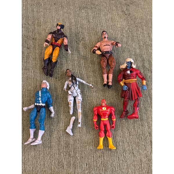 Marvel Legends Quicksilver, Marvel Malekith, Flash, Valkyrie (Broken Leg), Marvel Kraven, Wolverine