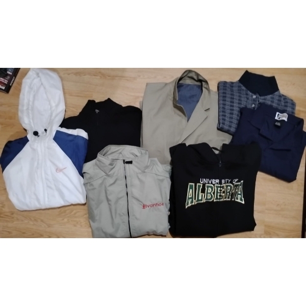 Mens Outerwear XL-XXXL NIKE Cache Creek U of A Apparal & More