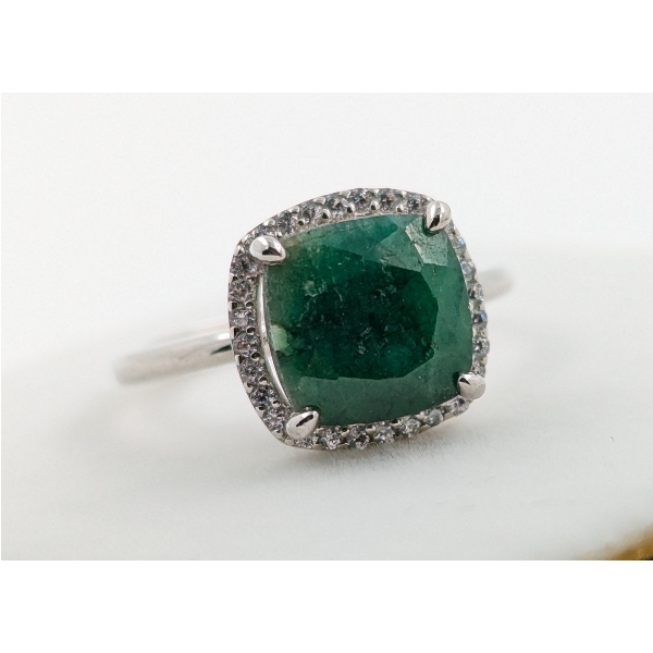 2.7 ct Certified Silver Emerald Gemstone Ring ($3,710 Appraisal)
