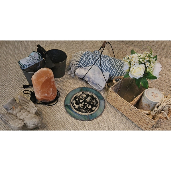 Home Decor Lot: Salt Lamp, Baskets, Metal Planters and More