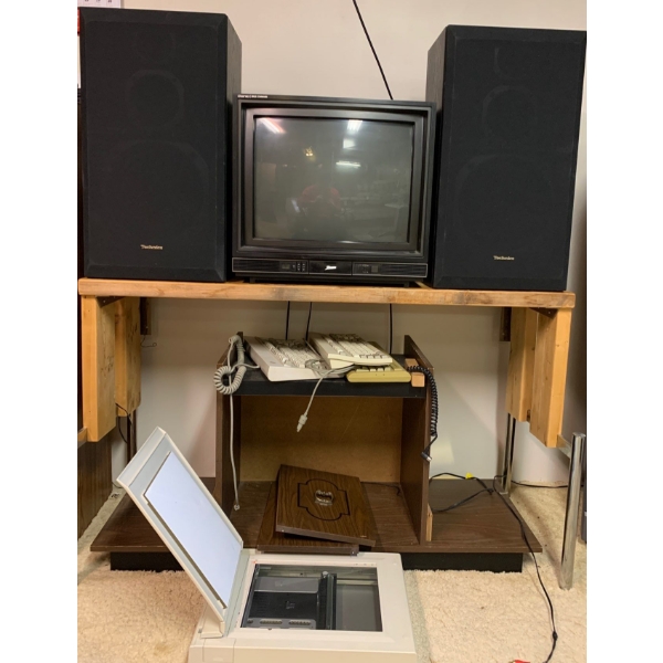 Vintage Electronics Technics Speakers & More