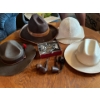 Image 1 : Collection of vintage hats from the Boy Scouts of America association, Safari hat, and two vintage c