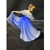 Image 3 : Royal Doulton Bone China Elaine Figurine