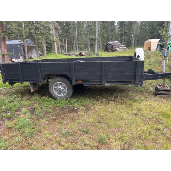 Well made solid Utility Trailer 10 ' X 8" Good tiers and solid steel and wood frame 
