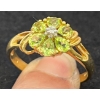 Image 1 : 14K Gold and Peridot Ring (total weight 3g)