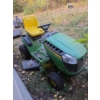 Image 5 : Working John Deere D120 Lawn Tractor 