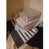 Image 3 : Blankets, Quilts, and Pillowcases in Varied Fabrics and Patterns