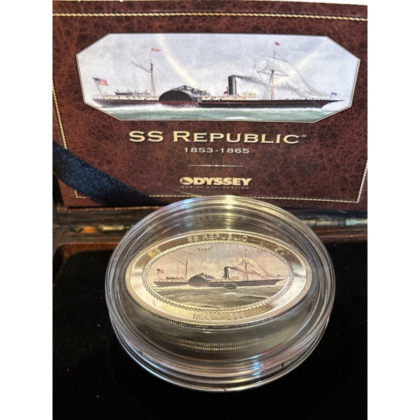 2013 $5 SS Republic Proof Silver Coin from Cook Islands 