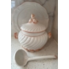 Image 1 : Antique Soup Taurine