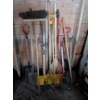 Image 3 : Lawn & Garden Essentials - Shovels Rake Pitch Fork Spade & More 