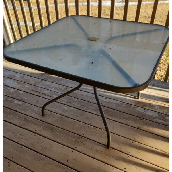 Outdoor Dining Table 40 w, 40 d, 28 h and Chairs 24 w, 21 d, 32 h