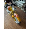 Image 6 : Collectible Valkyrie Motorcycle 16L w/ Yellow Tour Bike  