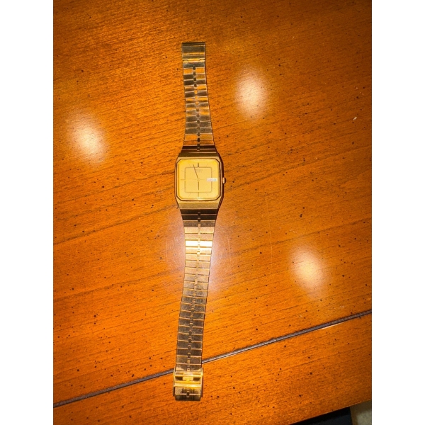 SEIKO Quartz Tank Wrist Piece w/ Day-Date Display - Workplace Milestone 38 Yrs Of Service