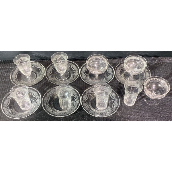 Glass Plate & Cup Set With Lace Design