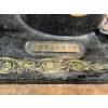 Image 3 : Portable Antique Singer Sewing Machine