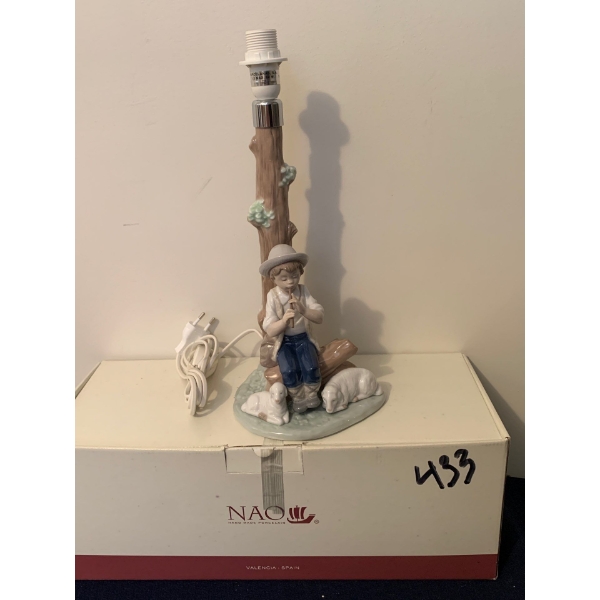 NAO By LLADRO A Soothing Tune Porcelain Lamp (No Shade/Bulb, Different Plug in) - 15T 